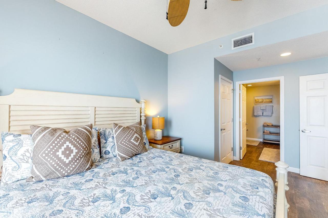 Sterling Reef 404 Apartment